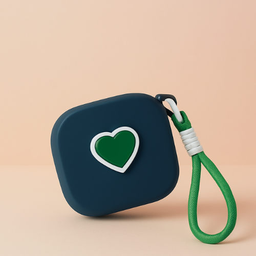 ESTUCHE DE SILICONA HEART DESIGN CON LAZO