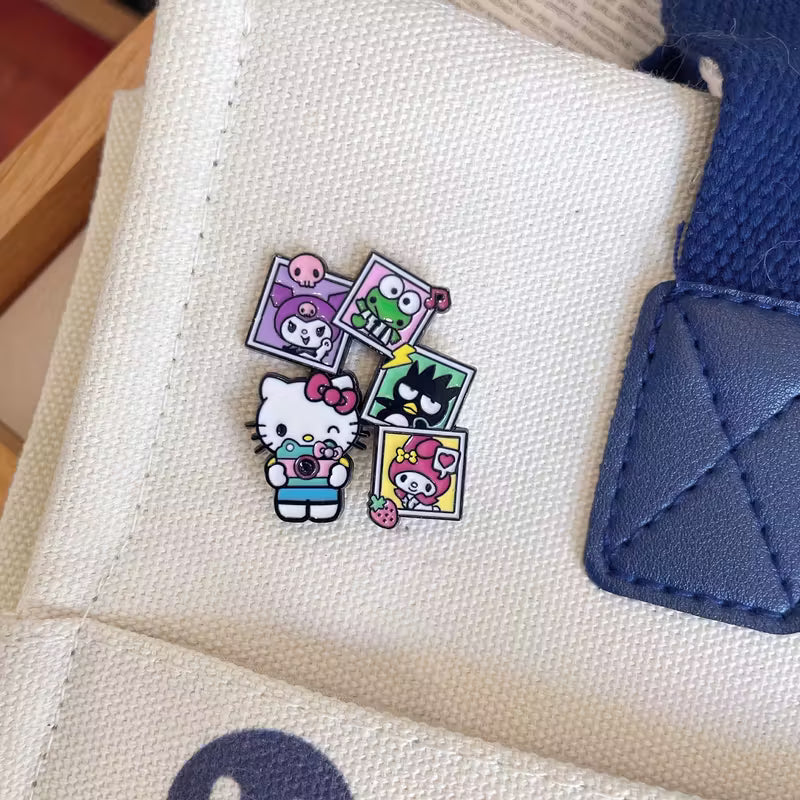 BROCHE DE METAL PERSONAJES SANRIO