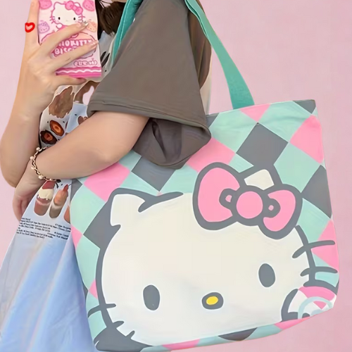 TOTE BAG HELLO KITTY EDICIÓN ESPECIAL CON APLIQUE